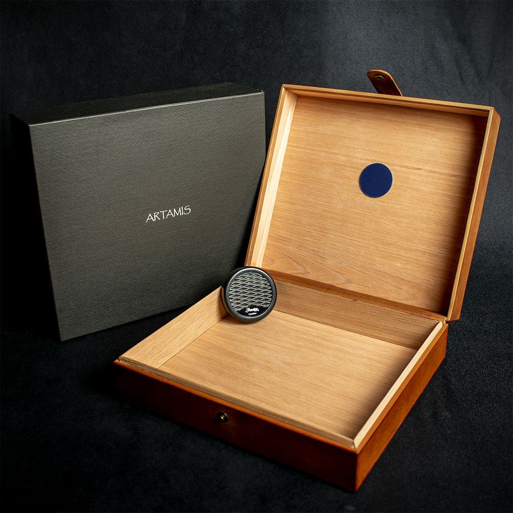 Brown Antique Leather Travel Humidor - 20 Cigars