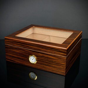 Cigar Humidor Glass Top Ebony Veneer HU21 - 25 Cigar Capacity